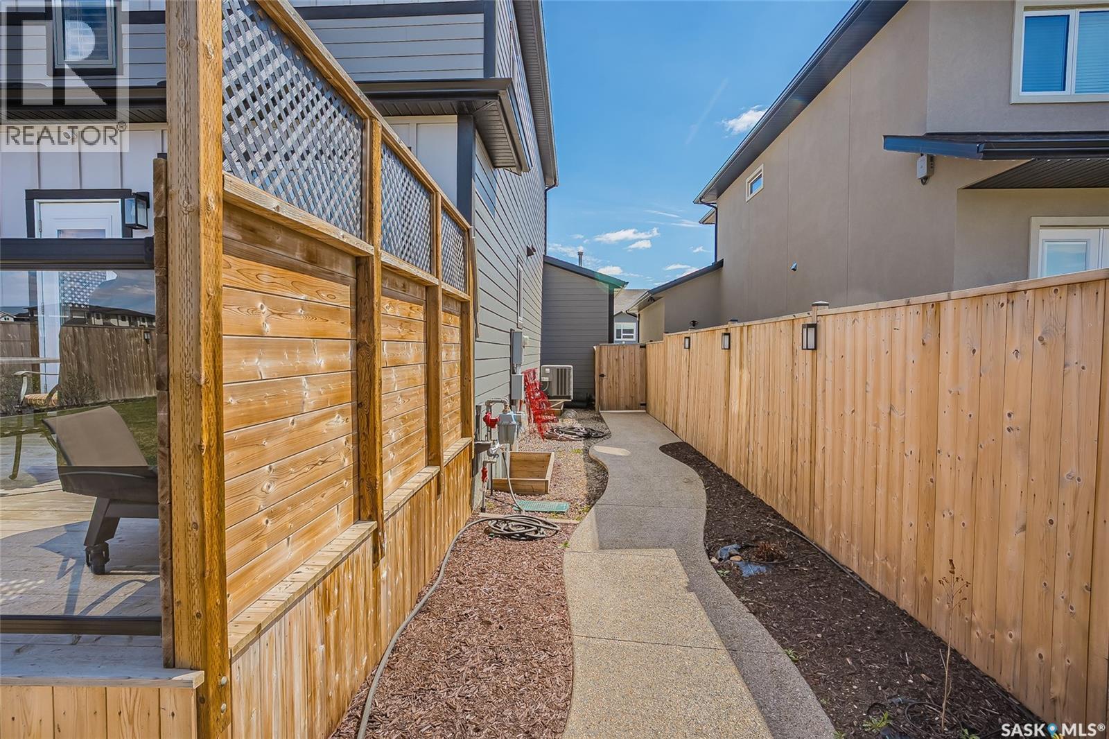 140 Forsey AVENUE - 69