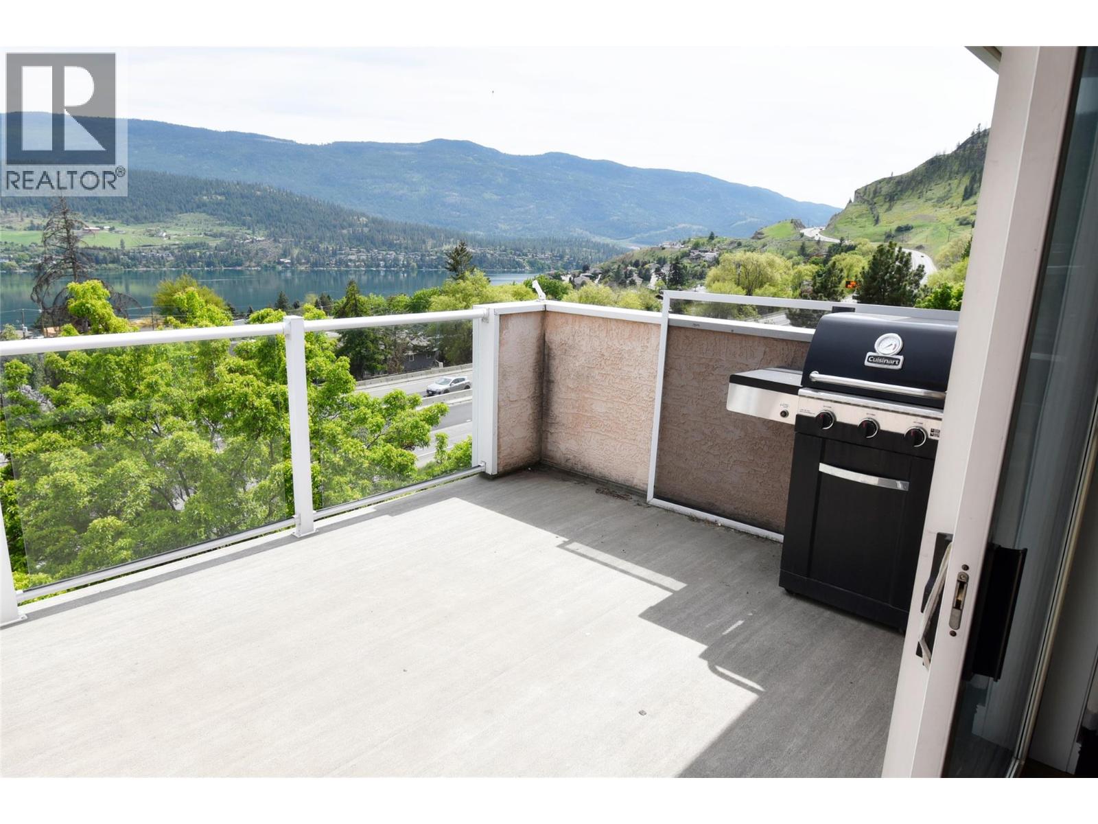 #3 8700 Clerke Road - 22