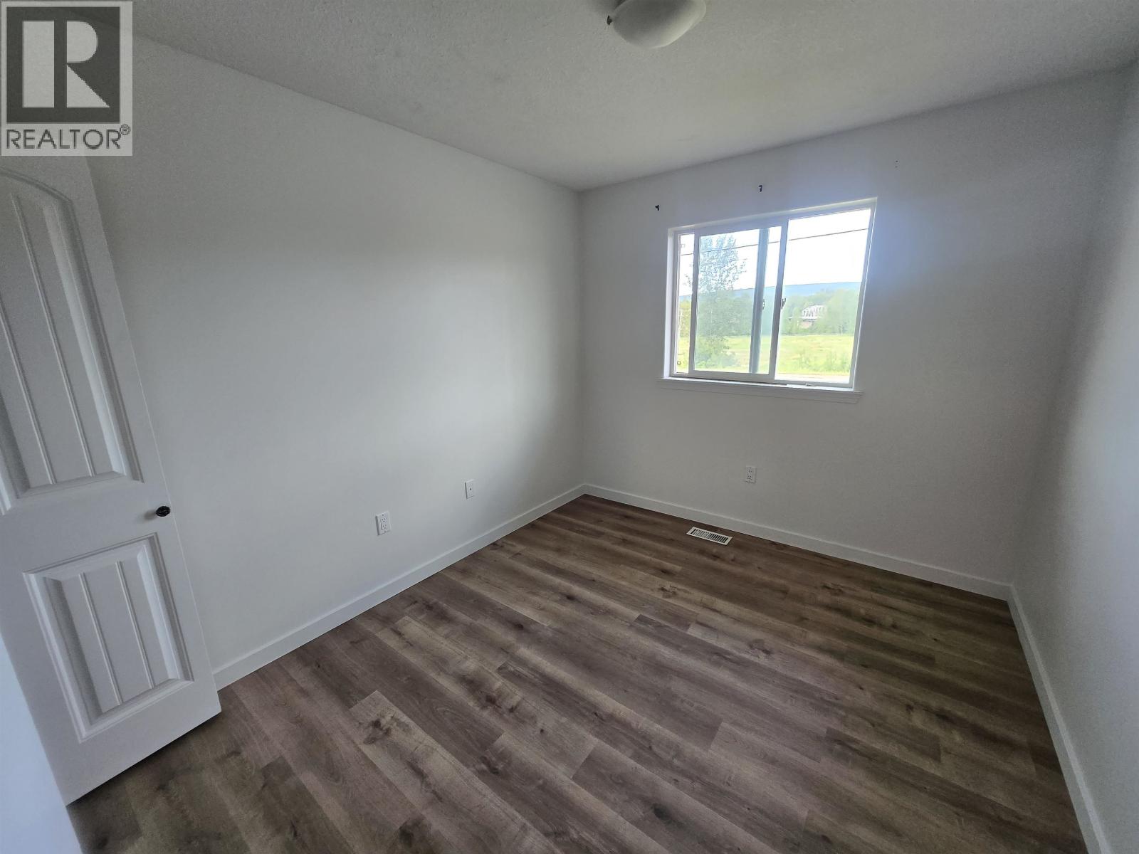 700 NADEAU STREET - 11