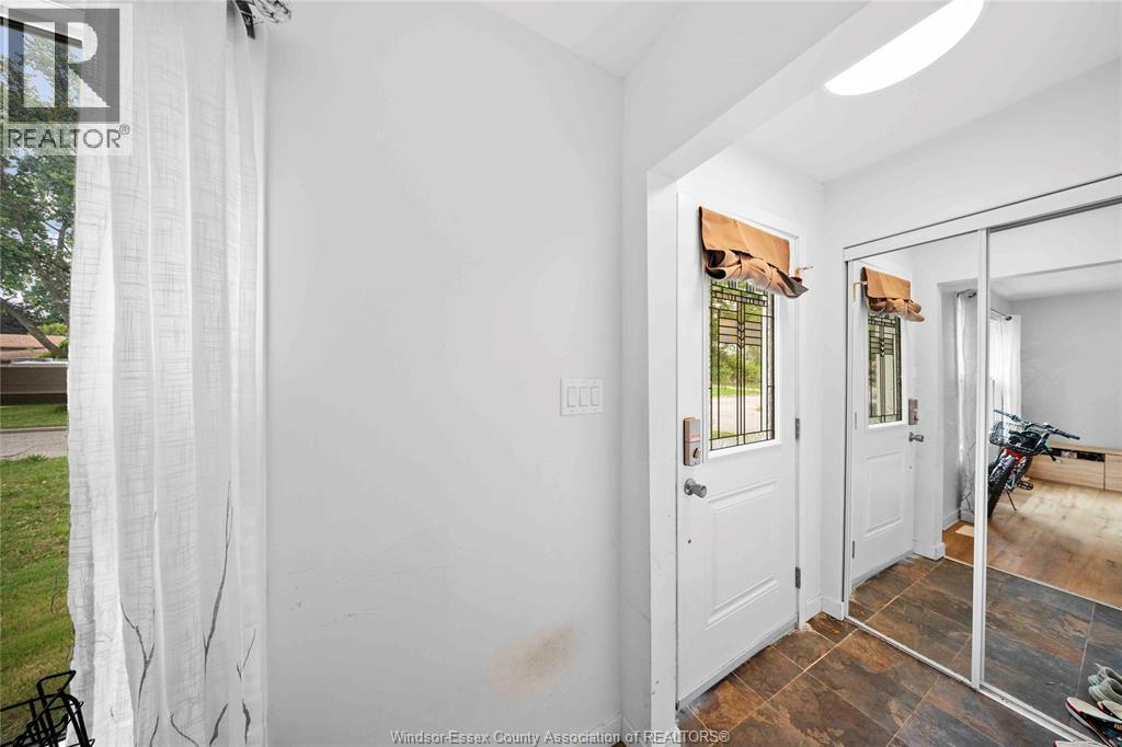 3495 LONGFELLOW AVENUE - 25