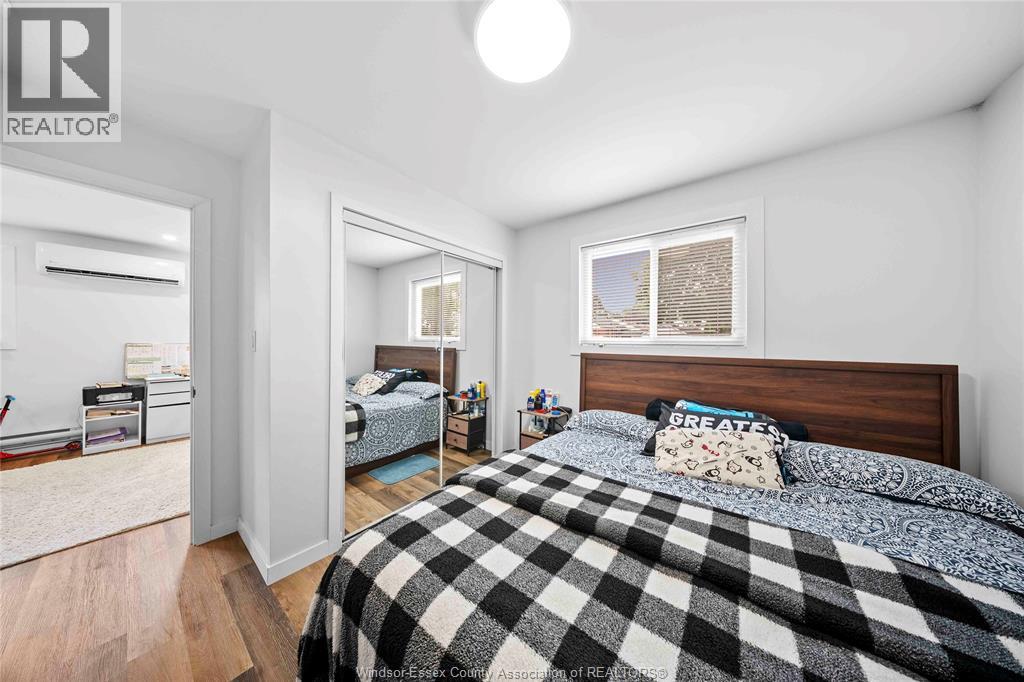 3495 LONGFELLOW AVENUE - 22