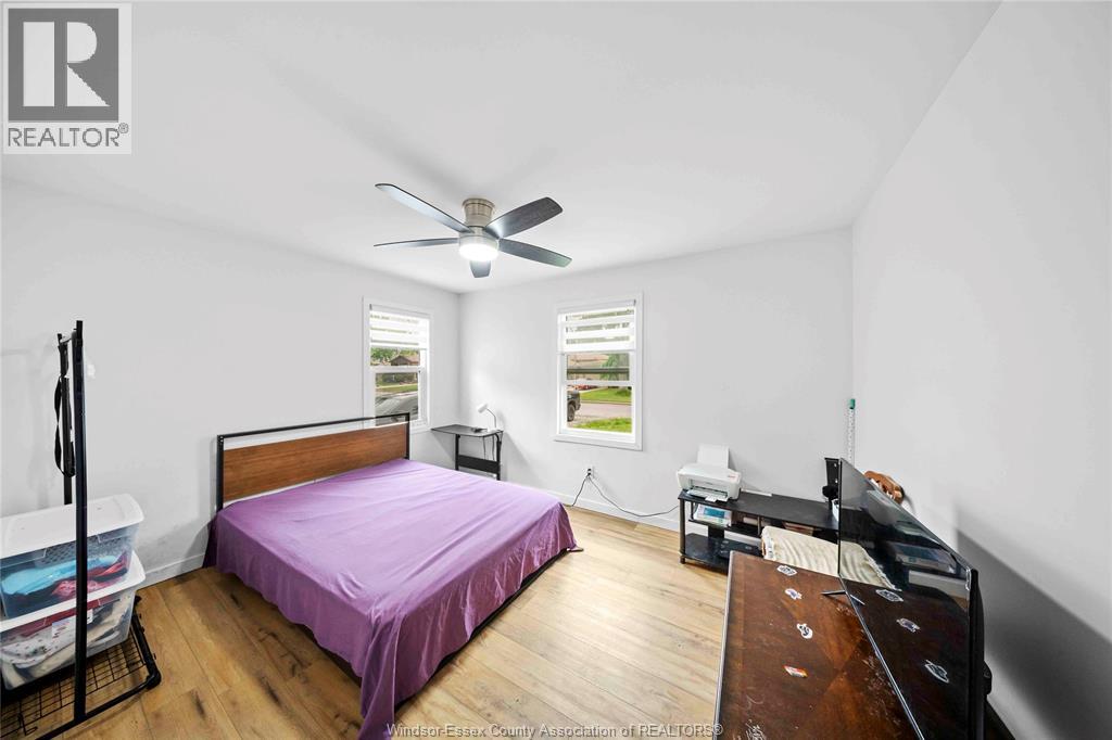 3495 LONGFELLOW AVENUE - 36