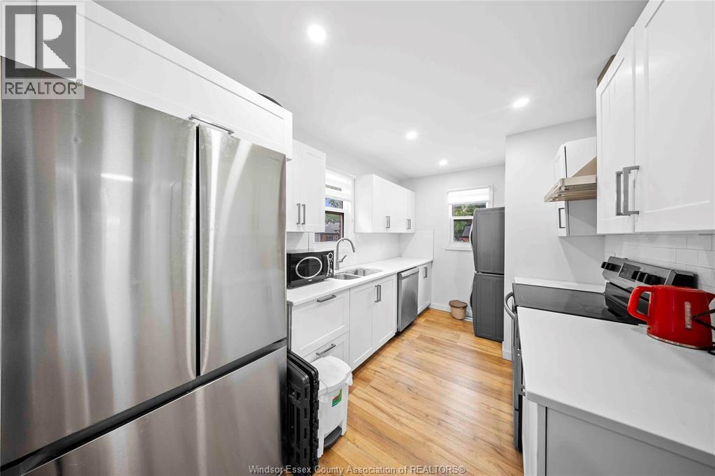 3495 LONGFELLOW AVENUE - 28