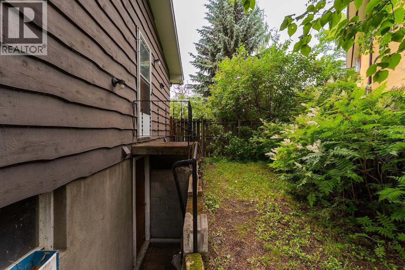 Photo 17 of 24 — 298 N LYON STREET · Prince George, BC