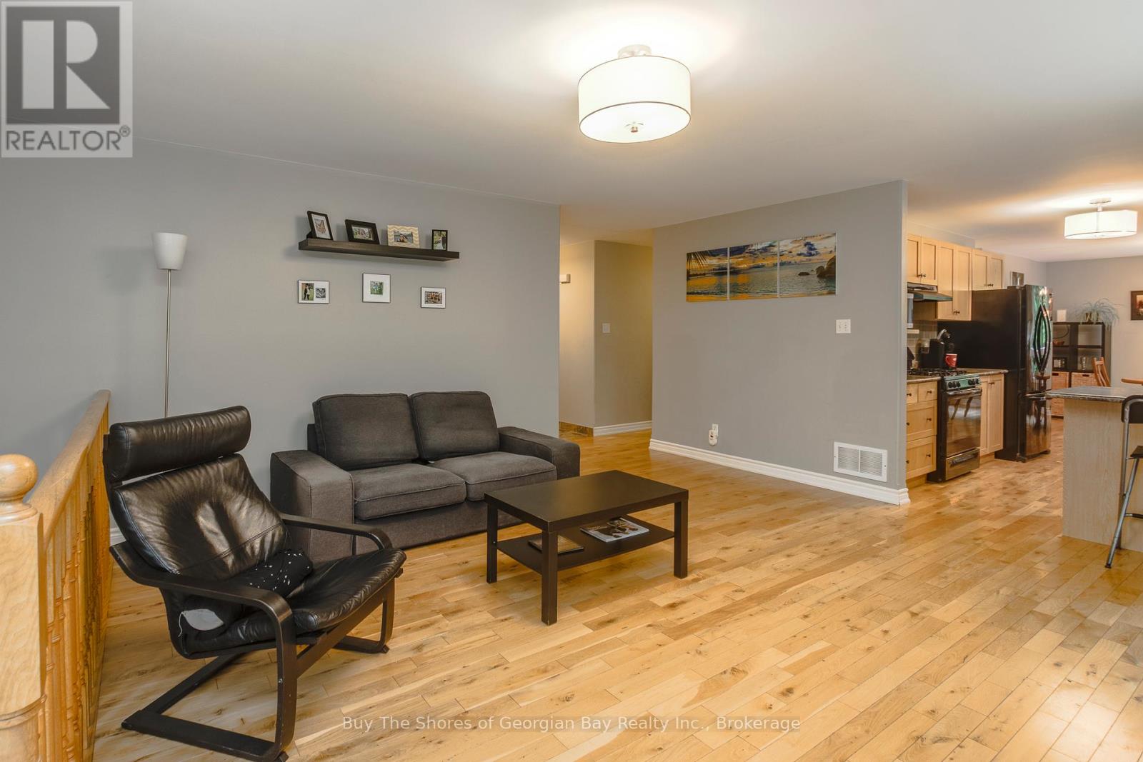 2367 MACDONALD ROAD - 10