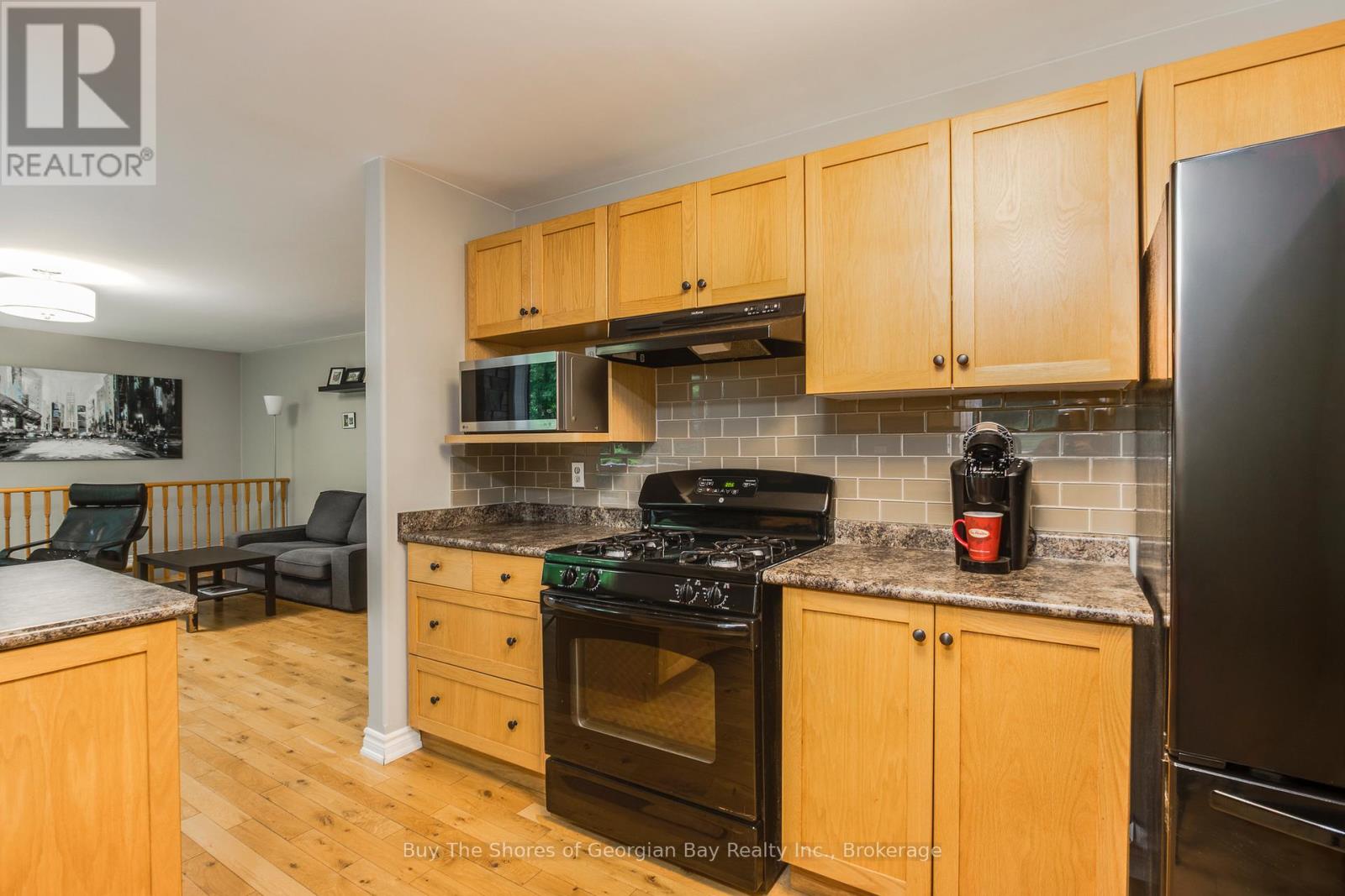 2367 MACDONALD ROAD - 15