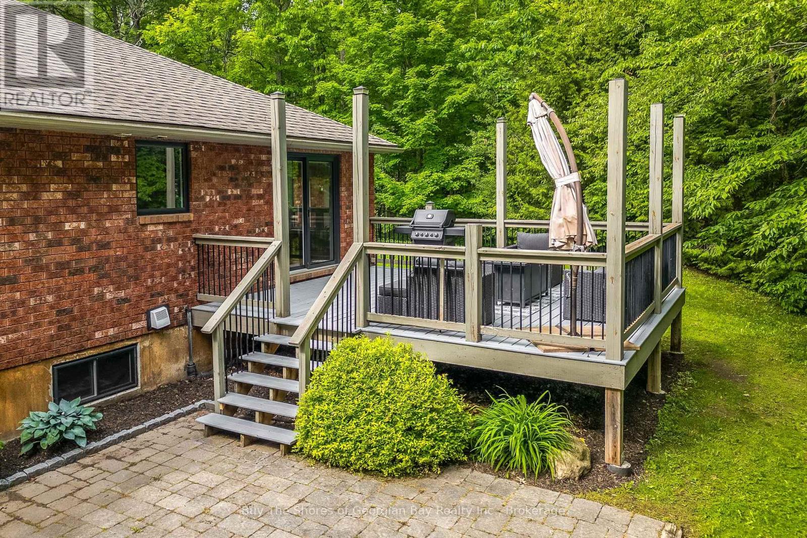 2367 MACDONALD ROAD - 38