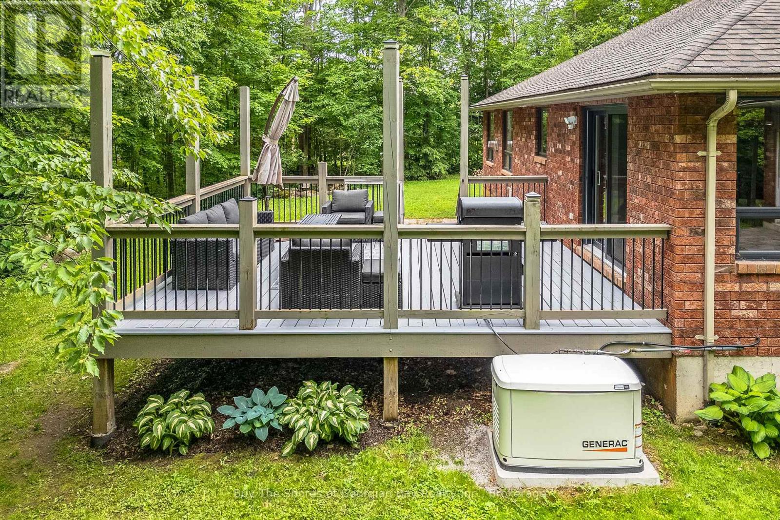 2367 MACDONALD ROAD - 43