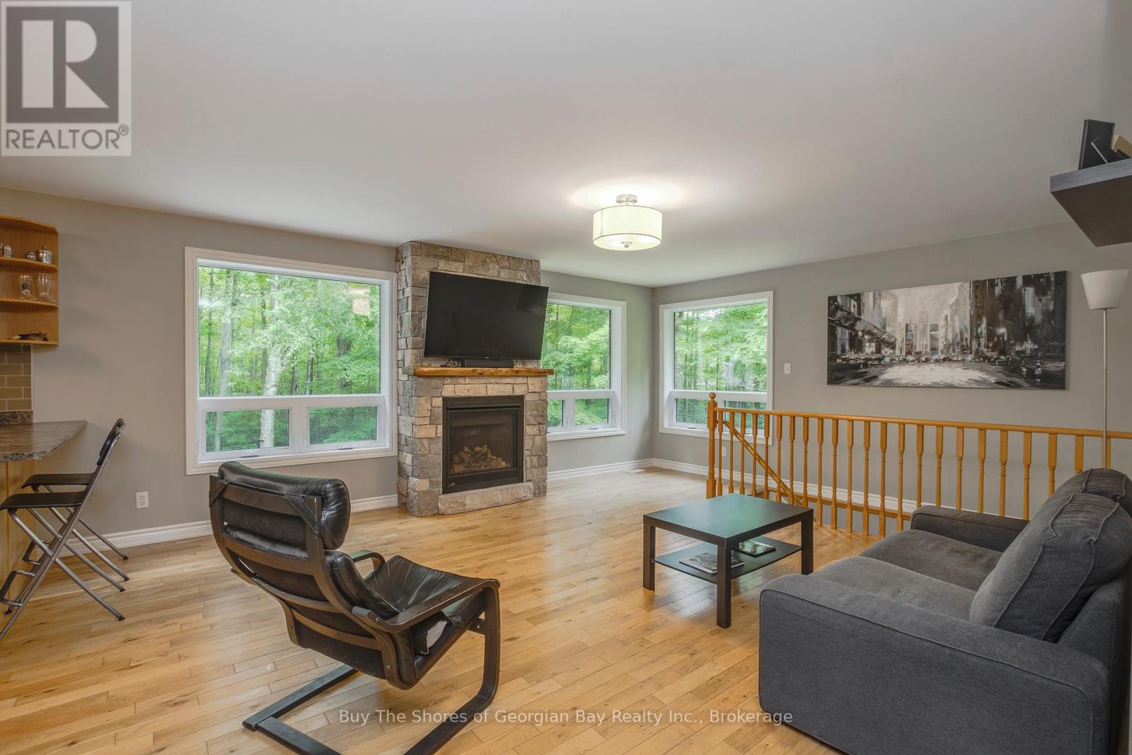 2367 MACDONALD ROAD - 9