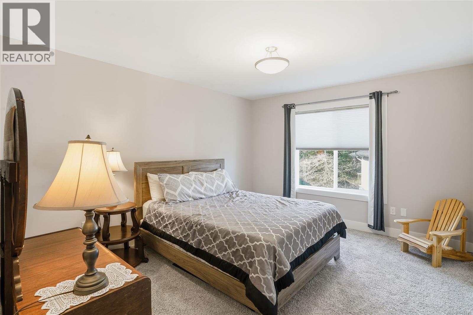 751 James Pl - 23