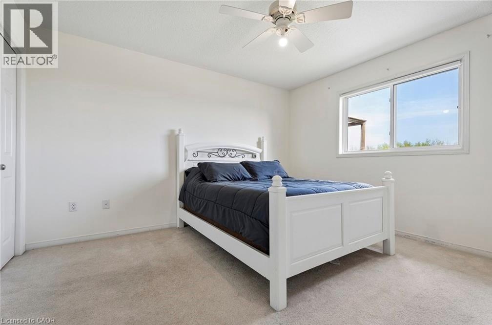 56 GOLDEN ACRES Drive - 11