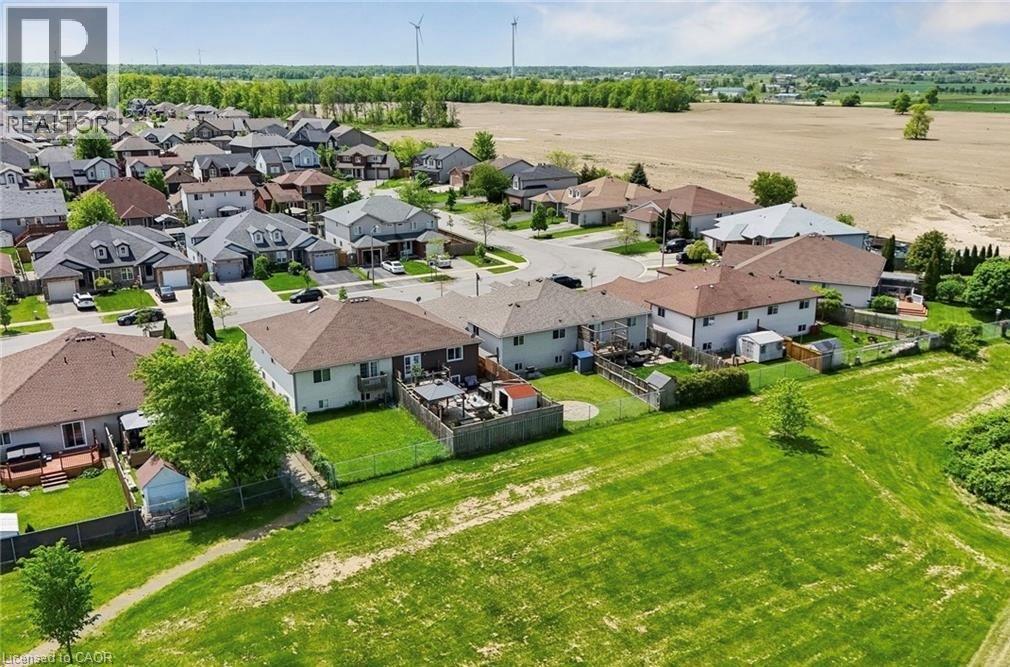 56 GOLDEN ACRES Drive - 30
