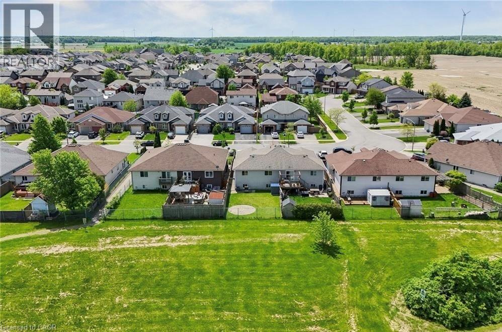 56 GOLDEN ACRES Drive - 35