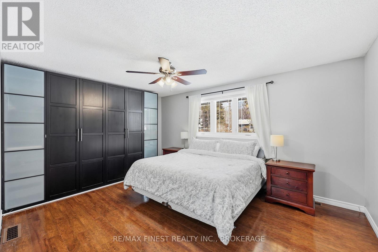 2518 RIDEAU FERRY ROAD - 19