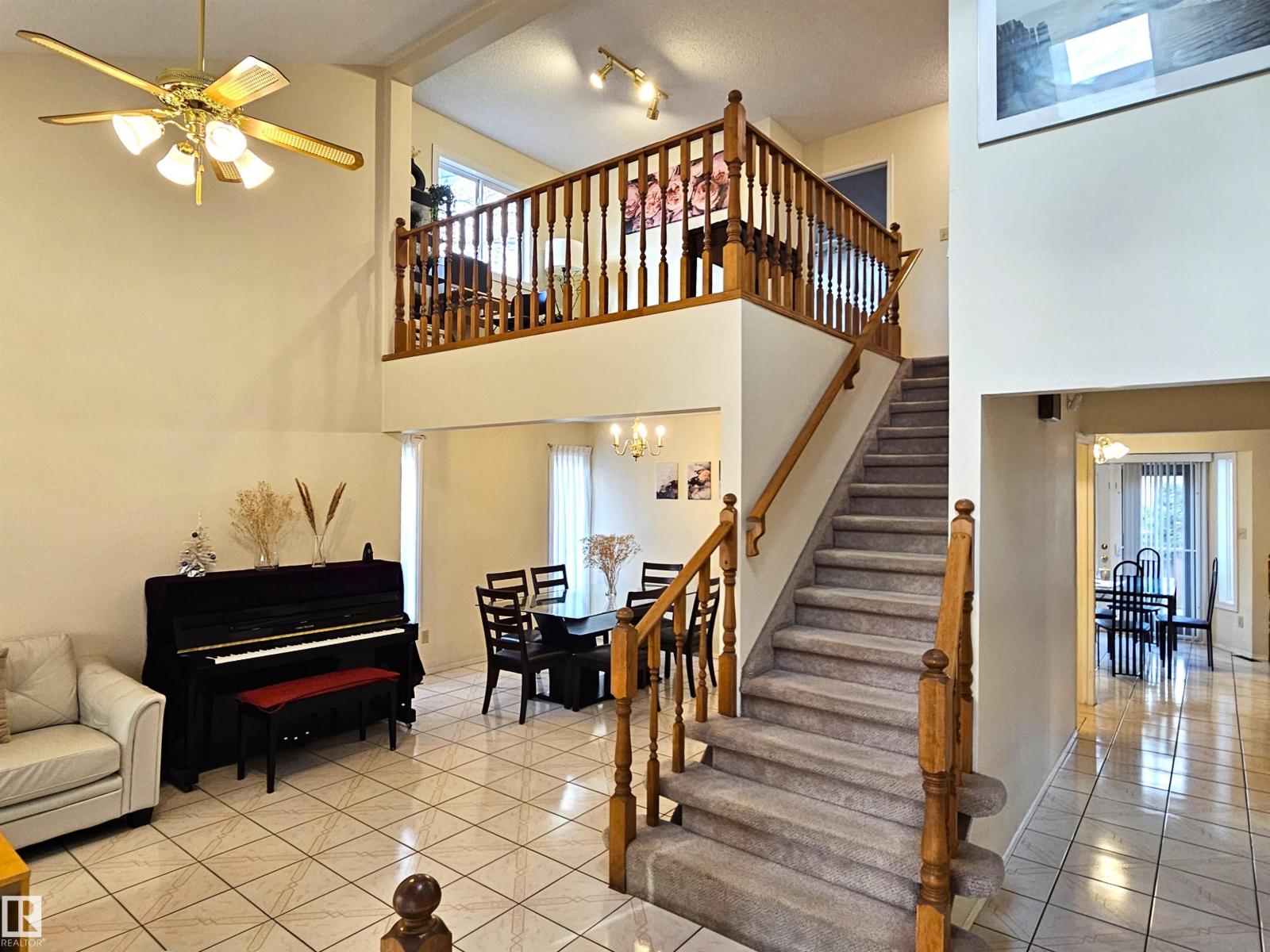 2433 89 ST NW - 11