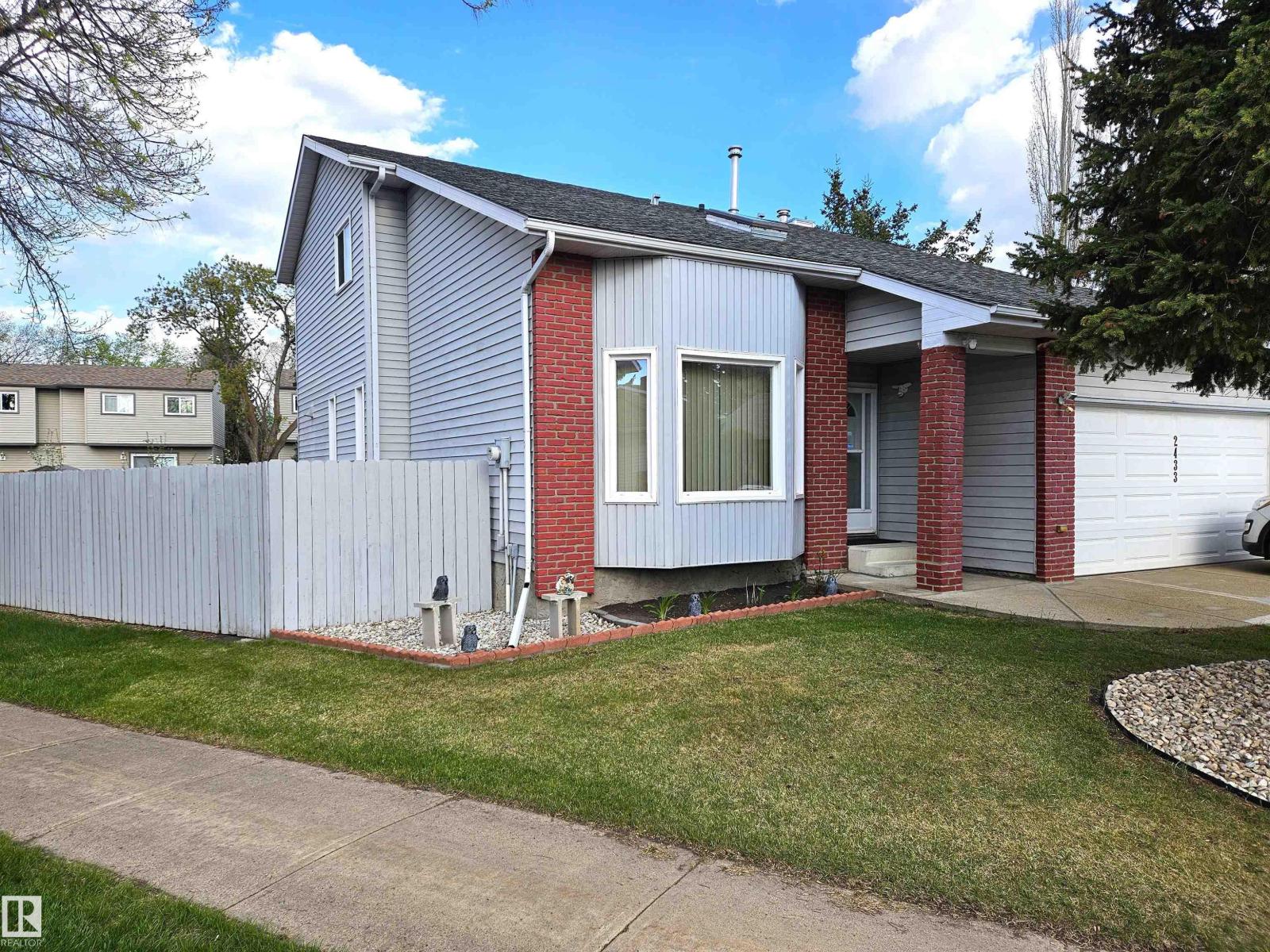 2433 89 ST NW - 53