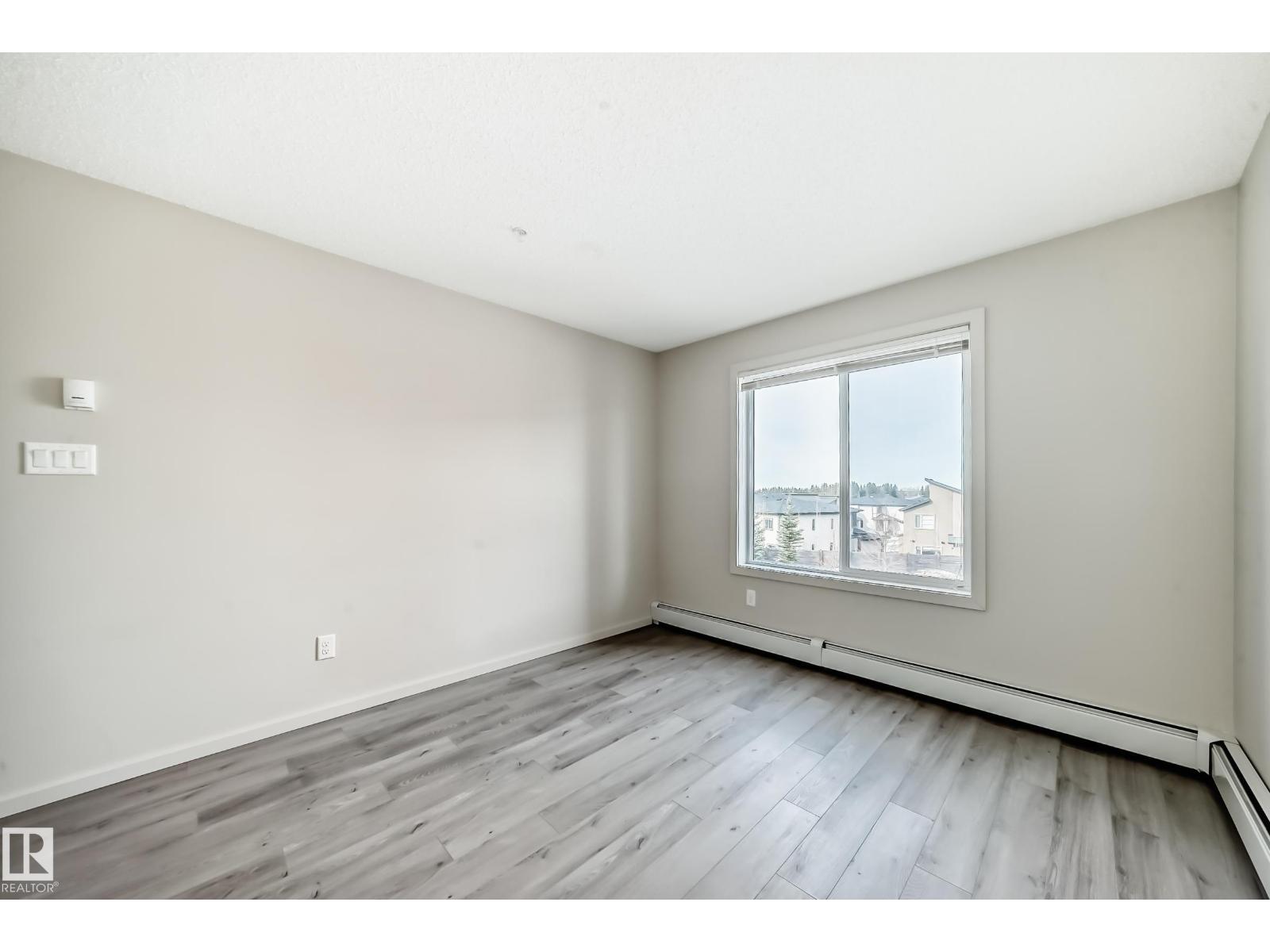 #332 344 WINDERMERE RD NW - 20