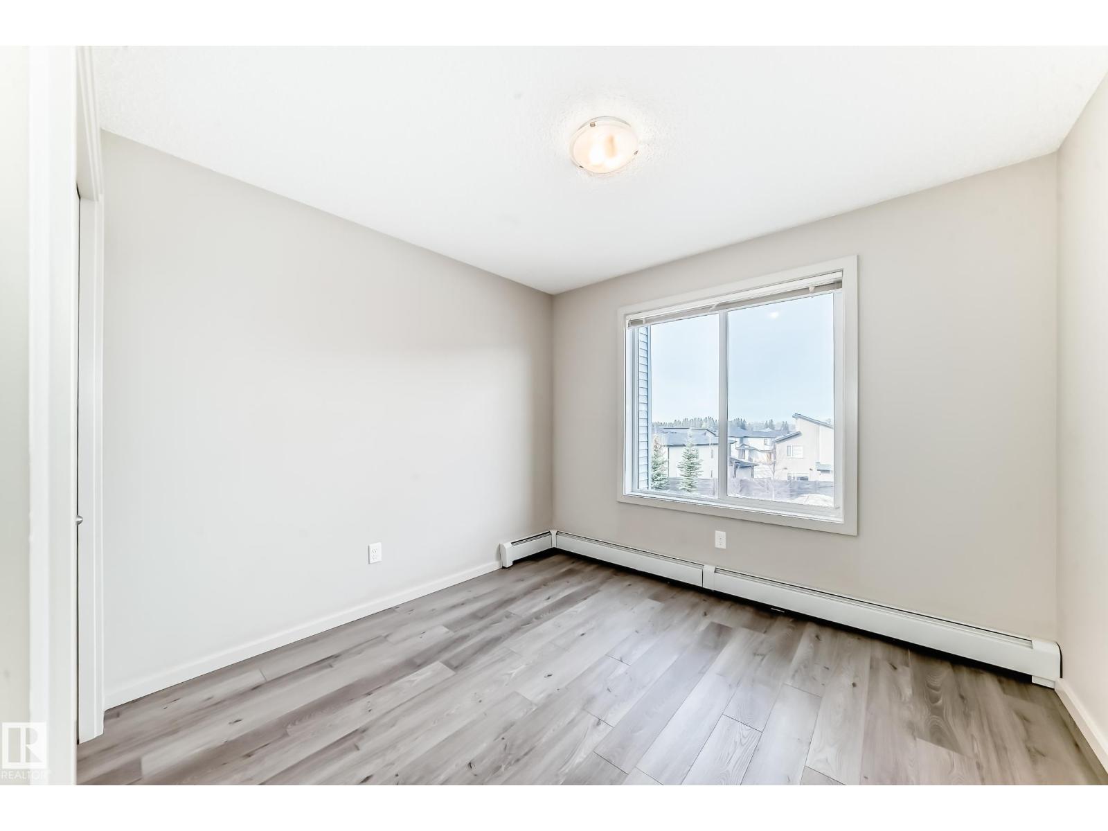 #332 344 WINDERMERE RD NW - 32