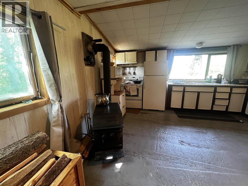 1005 LAKEVIEW ROAD - 11