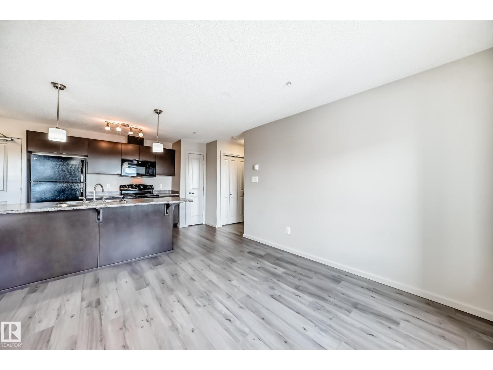 #332 344 WINDERMERE RD NW - 24