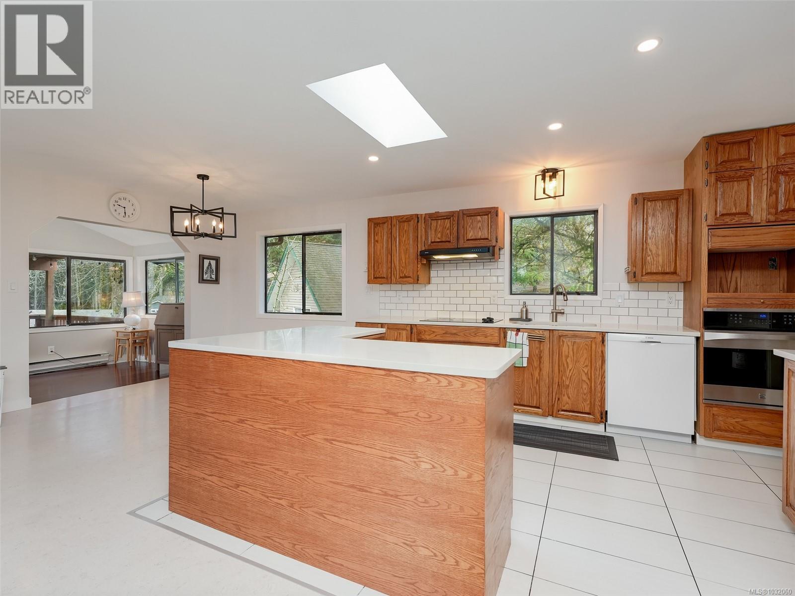 905 Gade Rd - 8