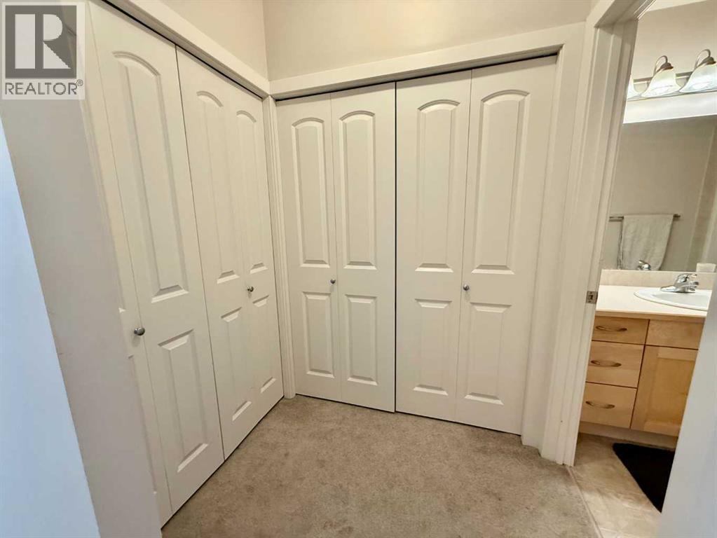 #102 109 Seabolt Drive - 12