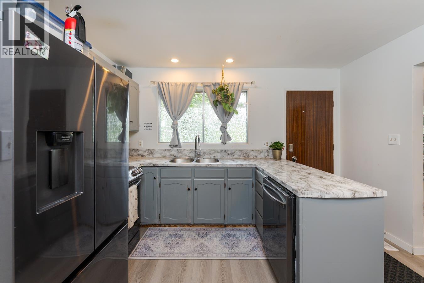 138 MCLEAN DRIVE - 8
