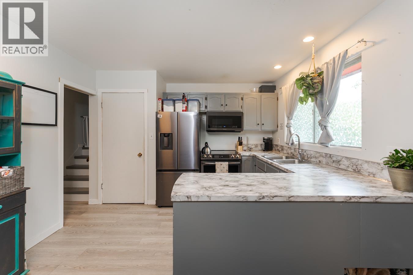 138 MCLEAN DRIVE - 6