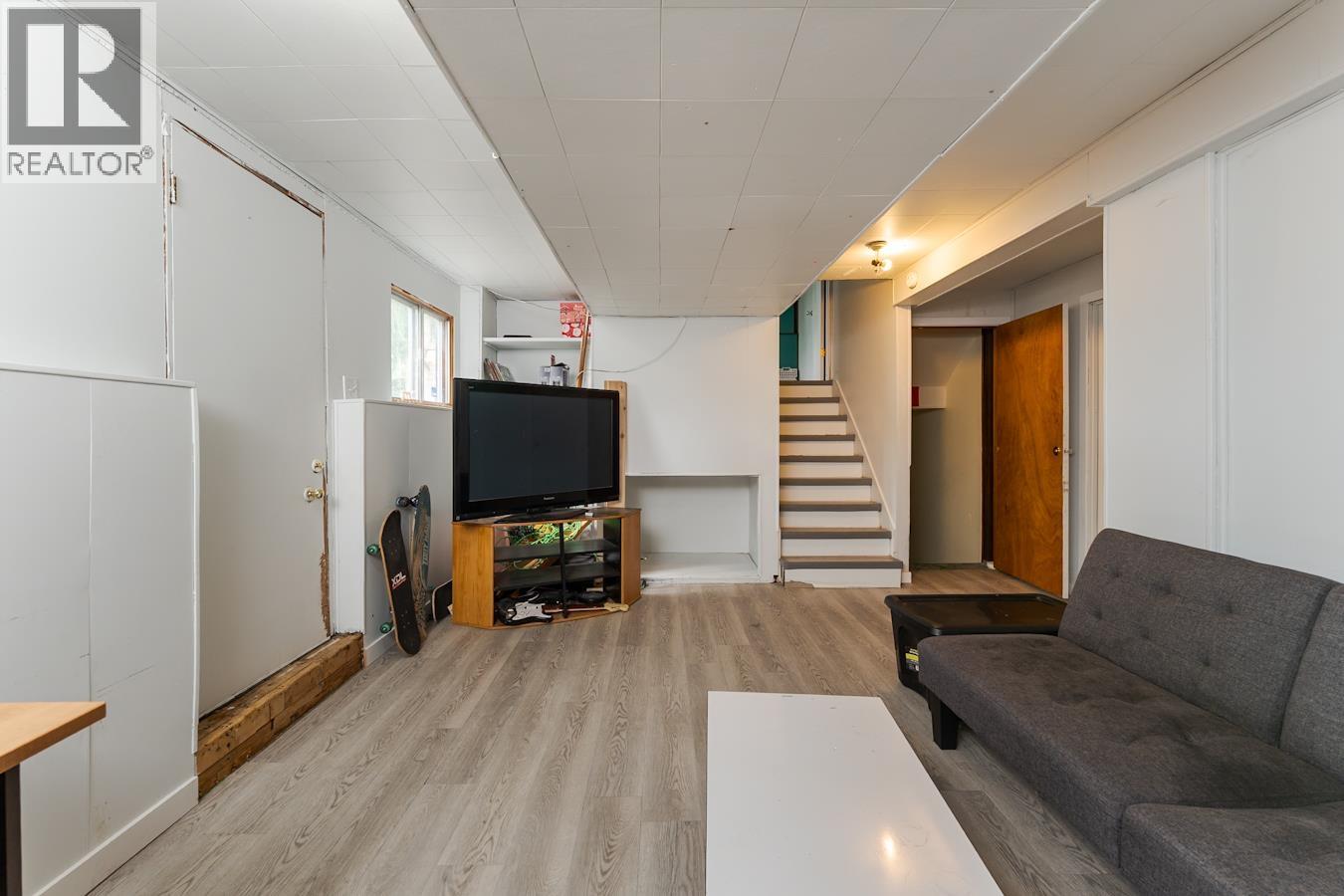 138 MCLEAN DRIVE - 13
