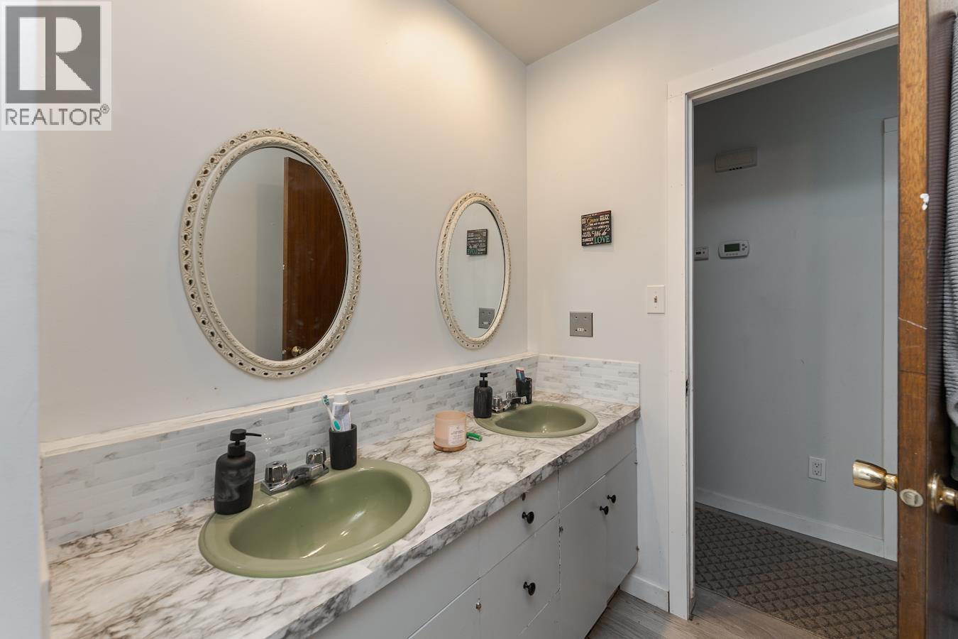 138 MCLEAN DRIVE - 17