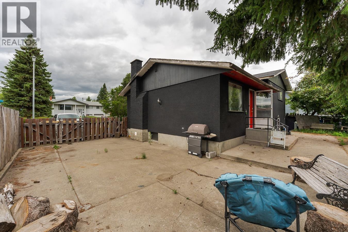 138 MCLEAN DRIVE - 26
