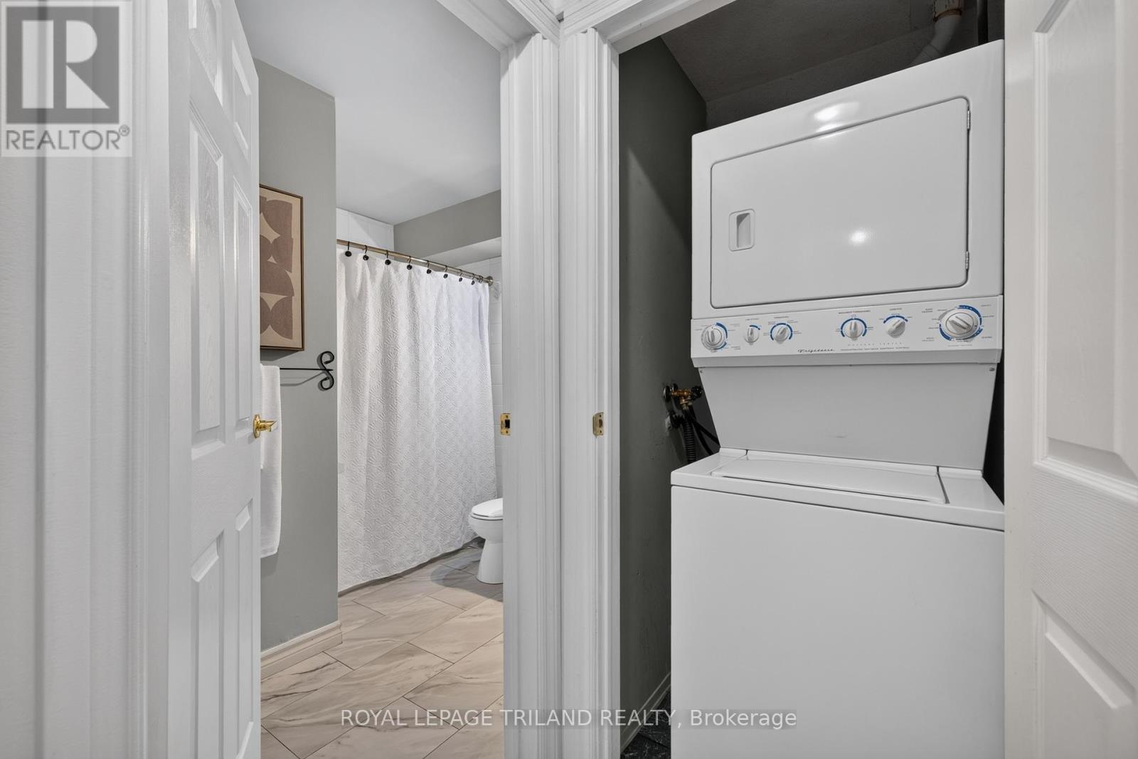 #102 735 DEVERON CRESCENT - 19