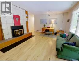 4320 Quesnel-hixon Road, Quesnel, BC V2J6Z3 Photo 18
