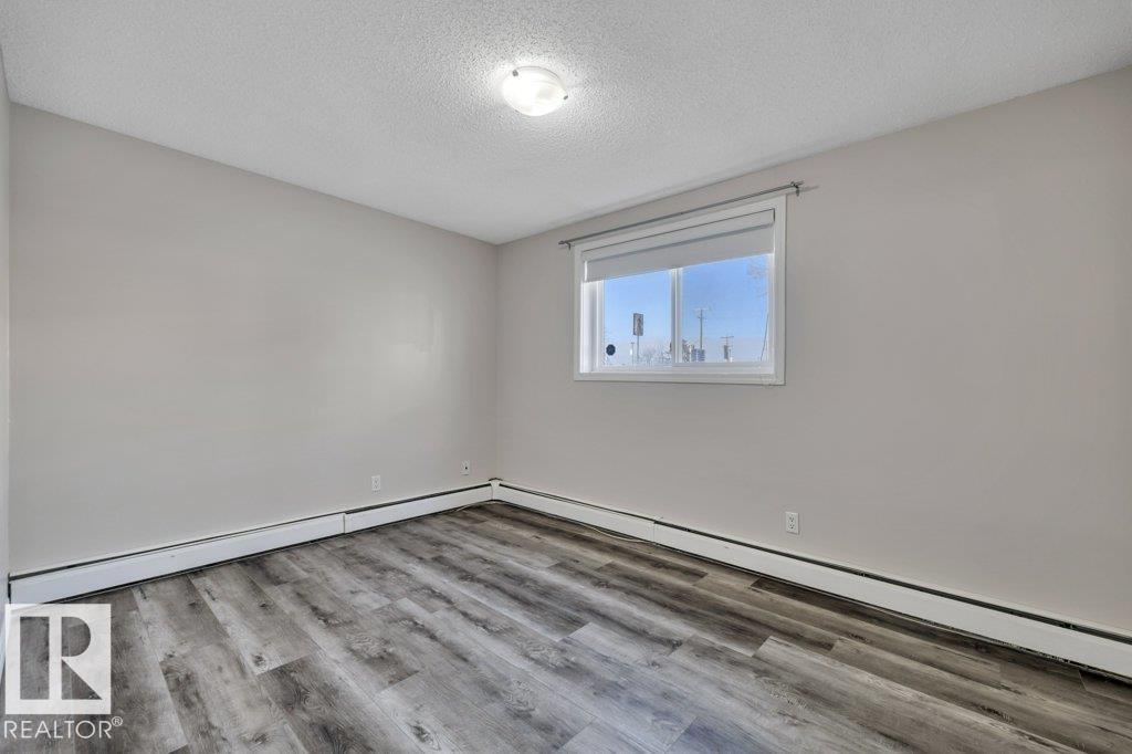 #105 10149 83 AV NW - 18