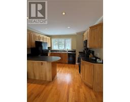 52 Lake View Drive thumbnail 4