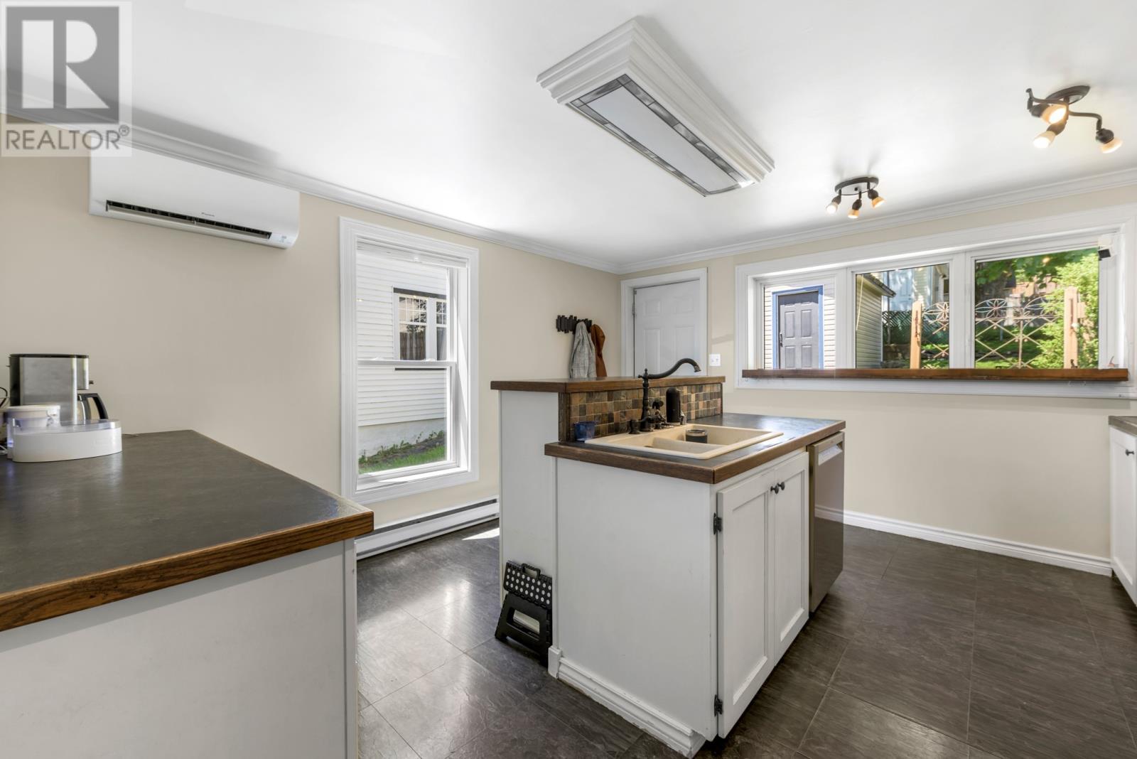 106 St. Clare Avenue - 14
