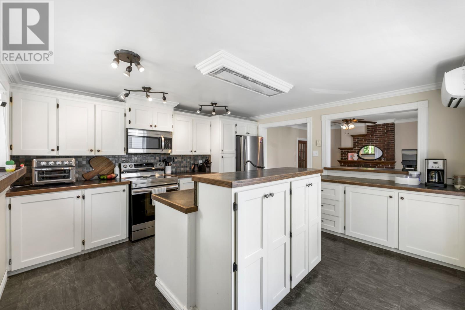 106 St. Clare Avenue - 16
