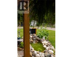 2884 Wetaskiwin Road, Falkland, BC V0E1W1 Photo 24