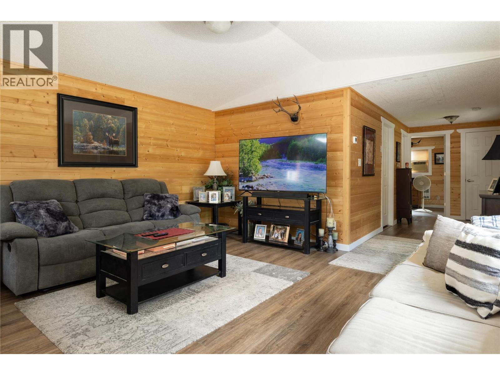 2884 Wetaskiwin Road - 32