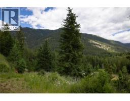 2884 Wetaskiwin Road, Falkland, BC V0E1W1 Photo 13