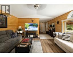 2884 Wetaskiwin Road, Falkland, BC V0E1W1 Photo 31