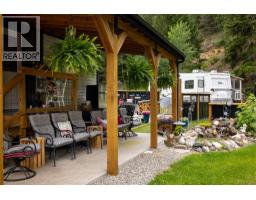 2884 Wetaskiwin Road, Falkland, BC V0E1W1 Photo 16
