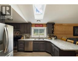 2884 Wetaskiwin Road, Falkland, BC V0E1W1 Photo 27