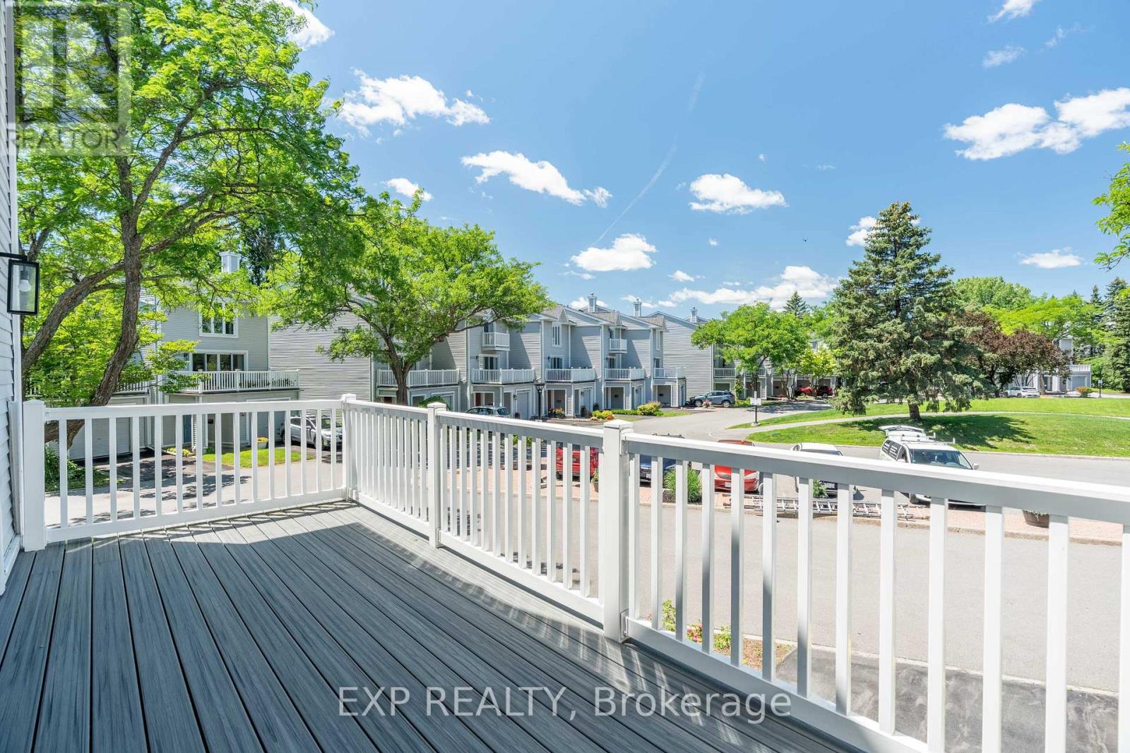 #29 6 FORSYTH LANE - 35