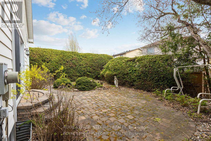 6368 VISENEAU DRIVE - 32