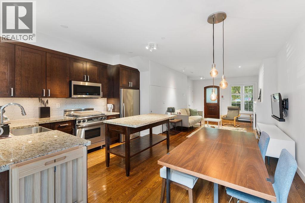 3 Bed, 2 Bath House for Sale in Vancouver – 3025 BIRCH STREET, Vancouver – MLS# R3142928 - Image 12