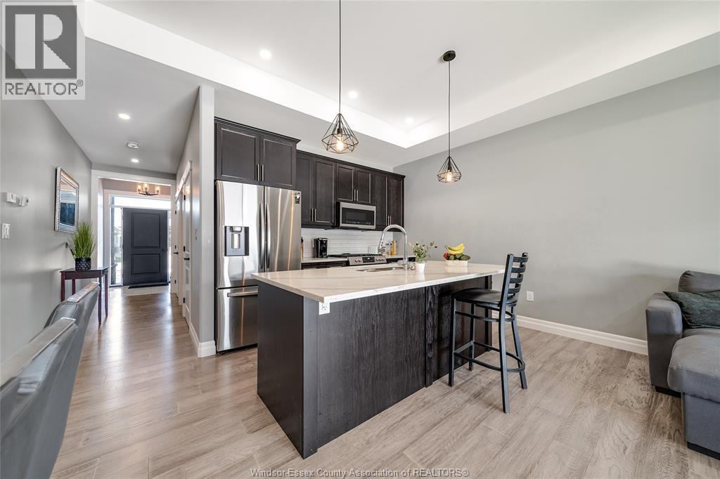410 CASERTA CRESCENT - 10