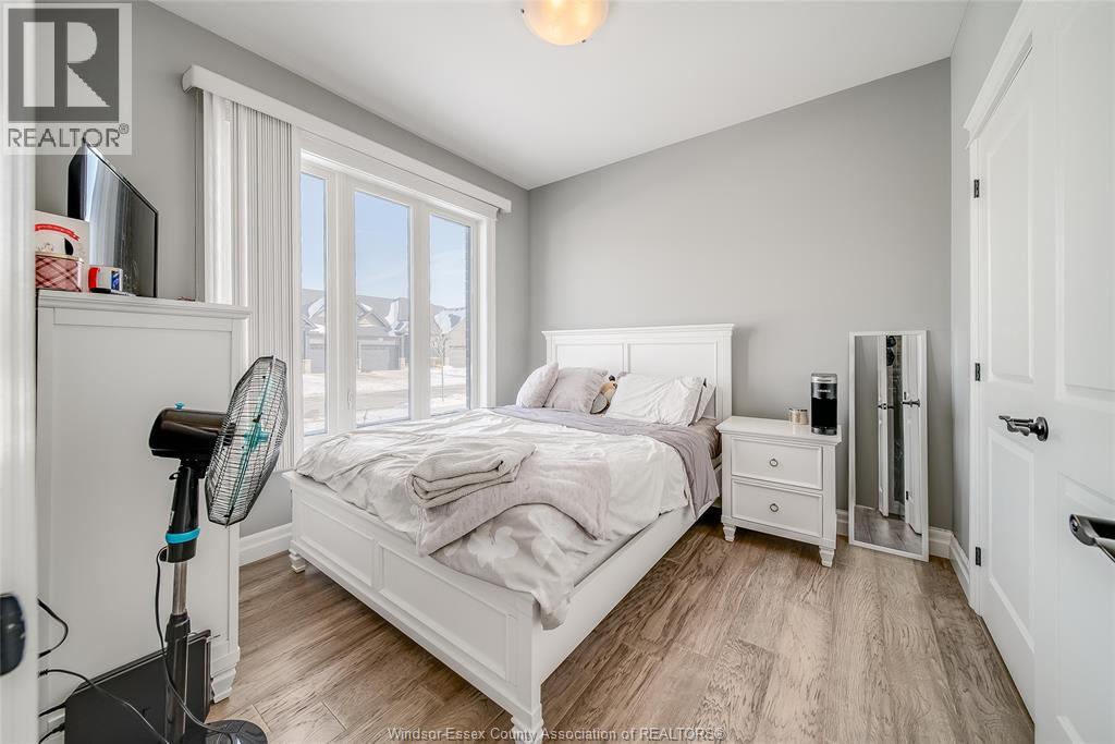 410 CASERTA CRESCENT - 22