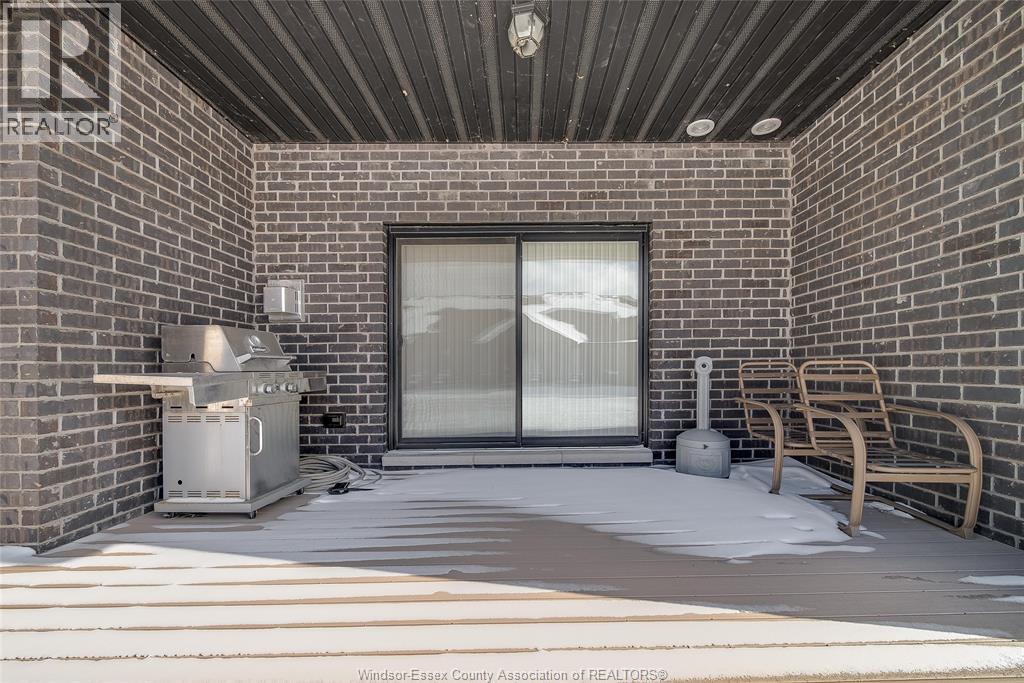 410 CASERTA CRESCENT - 38