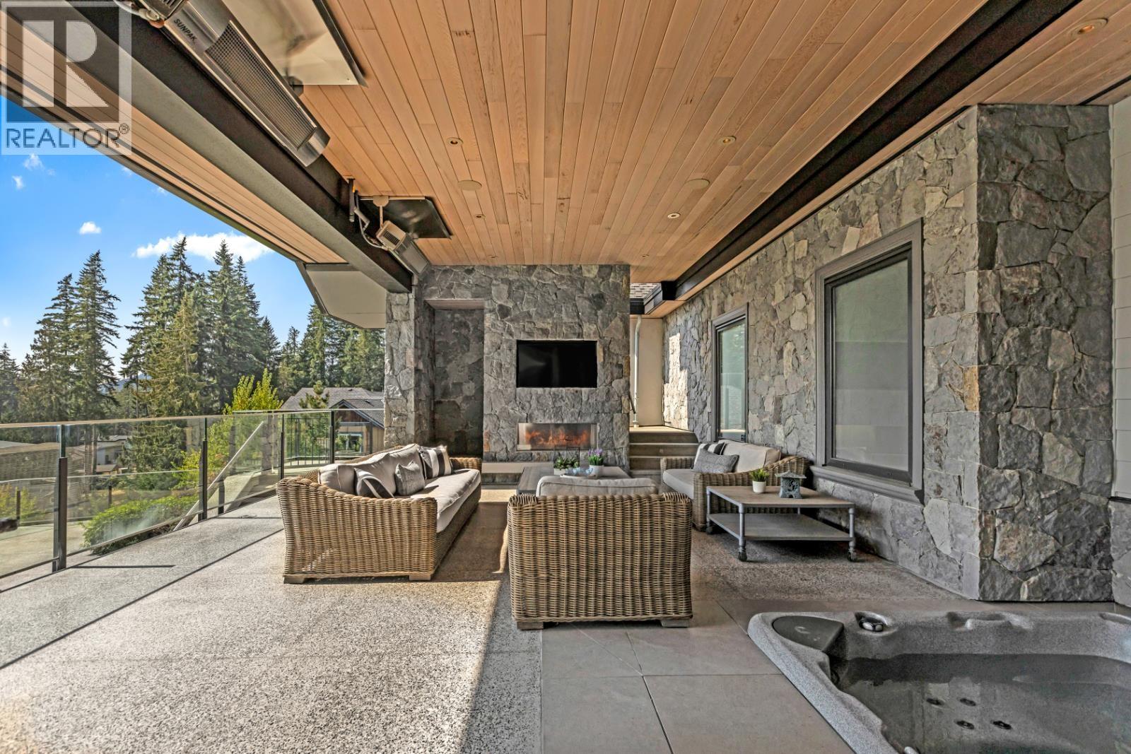 1450 CRYSTAL CREEK DRIVE, Anmore